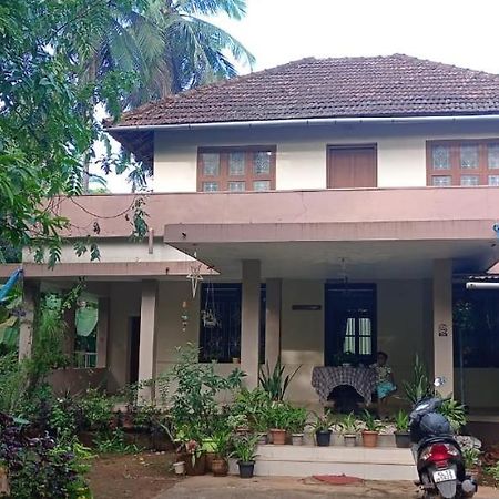Narayanalayam-Vintage Retreat-Homestay & Rest'Inn Kannur Eksteriør billede