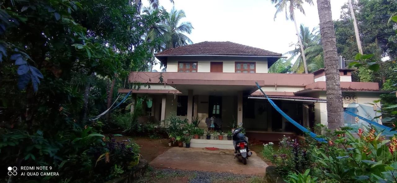 Narayanalayam-Vintage Retreat-Homestay & Rest'Inn Kannur Eksteriør billede